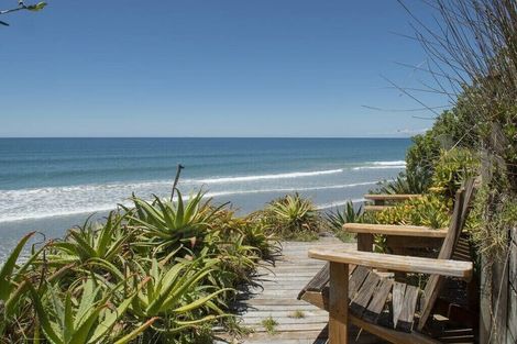 Photo of property in 177 Pukehina Parade, Pukehina, Te Puke, 3189