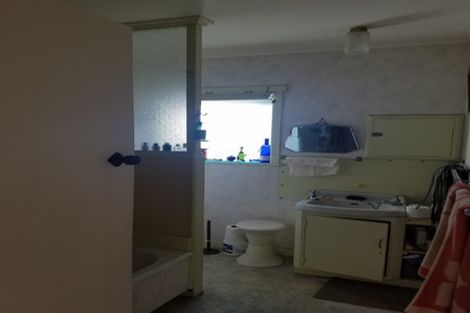 Photo of property in 24 Newhaven Terrace, Mairangi Bay, Auckland, 0630