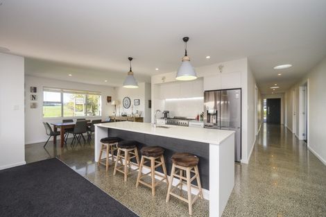 Photo of property in 737 Stoney Creek Road, Bunnythorpe, Palmerston North, 4470