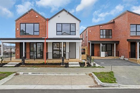 Photo of property in 14 Waimarie Drive, Karaka, 2578