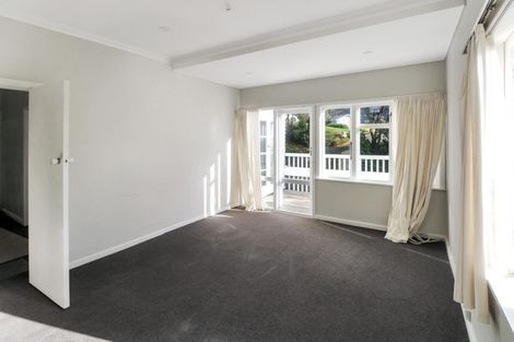 Photo of property in 12 Lytton Street, Wadestown, Wellington, 6012