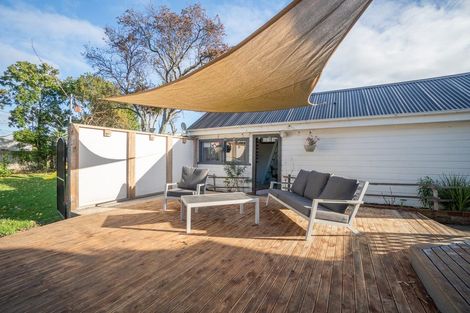 Photo of property in 16 Worcester Street, West End, Palmerston North, 4410