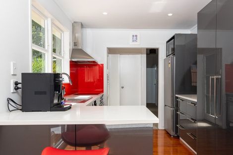 Photo of property in 86 Universal Drive, Henderson, Auckland, 0610