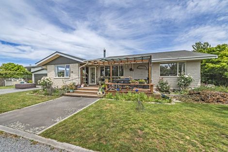 Photo of property in 4 Broadgate Street, Darfield, 7510