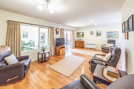 Photo of property in 27 Bens Place, Springvale, Whanganui, 4501