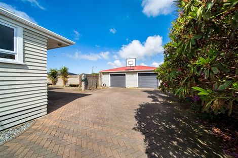 Photo of property in 5 Rata Street, Hawera, 4610