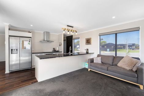 Photo of property in 16 Verdeco Boulevard, Lincoln, 7608