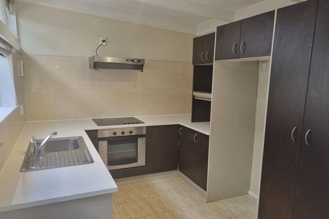 Photo of property in 2/127 Seabrook Avenue, New Lynn, Auckland, 0600