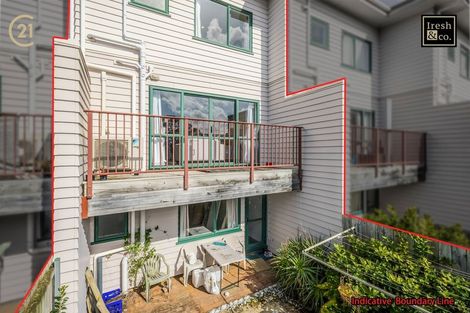 Photo of property in 2/1 Briar Way, New Lynn, Auckland, 0600