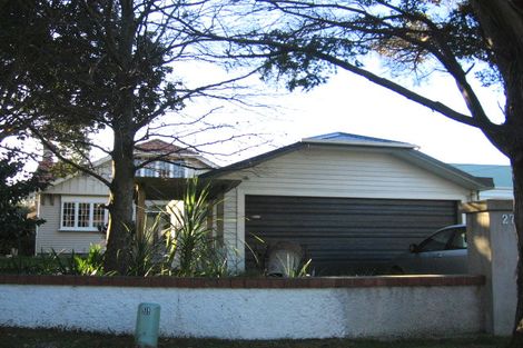 Photo of property in 27 Totara Crescent, Woburn, Lower Hutt, 5010