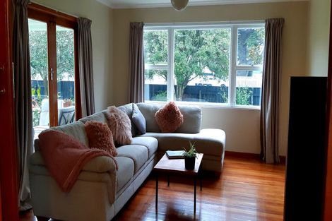 Photo of property in 16 School Road, Clive, 4102