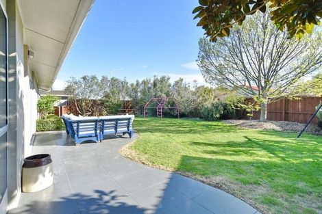 Photo of property in 9 Coates Place, Rangiora, 7400