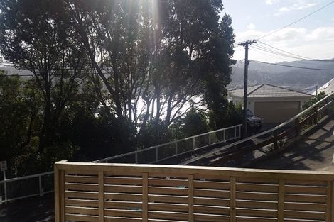 Photo of property in 43 Palliser Road, Roseneath, Wellington, 6011