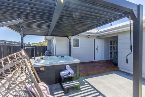Photo of property in 5 Kohuhu Place, Motuoapa, 3382