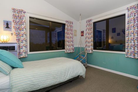 Photo of property in 17 Sarona Park Drive, Omanawa, Tauranga, 3171
