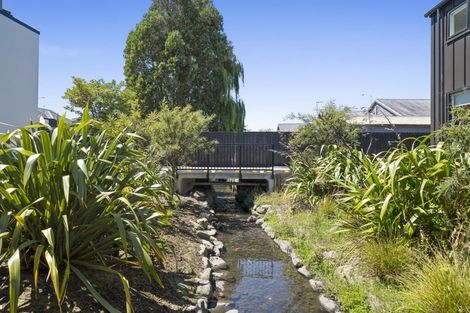 Photo of property in 261c Edgeware Road, Edgeware, Christchurch, 8013