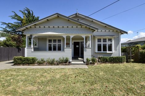 Photo of property in 12 Garrison Street, Carterton, 5713