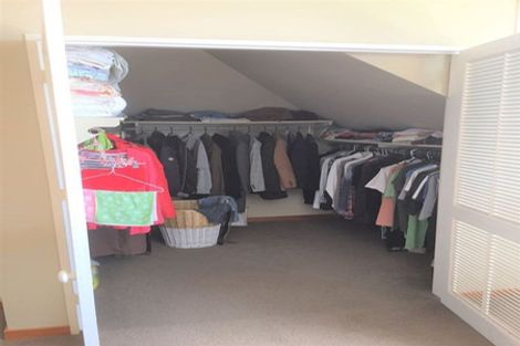 Photo of property in 30 Nalanda Crescent, Broadmeadows, Wellington, 6035