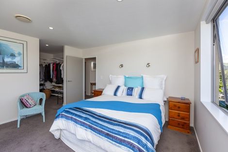 Photo of property in 2 Te Heke Place, Waikanae, 5036