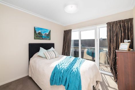 Photo of property in 18 Delaware Crescent, Russley, Christchurch, 8042