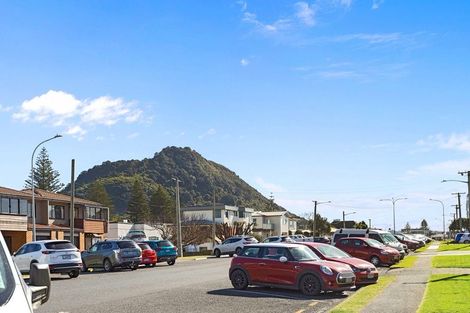 Photo of property in 2/35 Victoria Road, Mount Maunganui, 3116