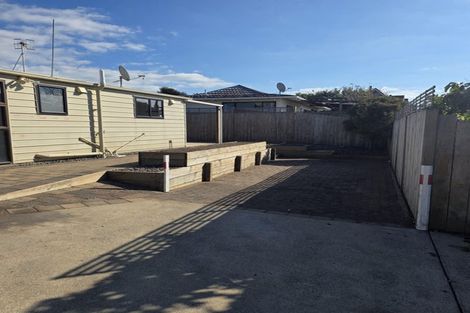 Photo of property in 114b Simpson Road, Papamoa Beach, Papamoa, 3118