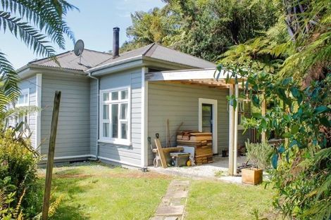 Photo of property in 9 Devon Street, Greymouth, 7805