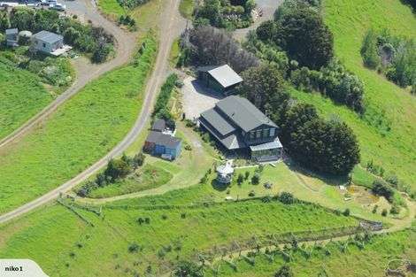 Photo of property in 92 Kiwi Bush Lane, Ngunguru, Whangarei, 0173