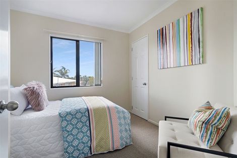 Photo of property in 52b Rimu Street, New Lynn, Auckland, 0600