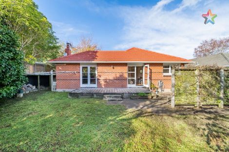Photo of property in 46 Whirinaki Crescent, Heretaunga, Upper Hutt, 5018