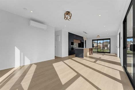 Photo of property in 21 Kiritau Road, Karaka, 2578