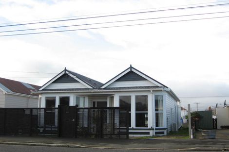 Photo of property in 43 Plunket Street, Saint Kilda, Dunedin, 9012