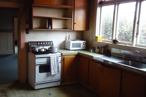 Photo of property in 22 Timaru Road, Waimate, 7924