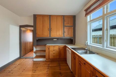 Photo of property in 2 Meadowville Avenue, Spreydon, Christchurch, 8024