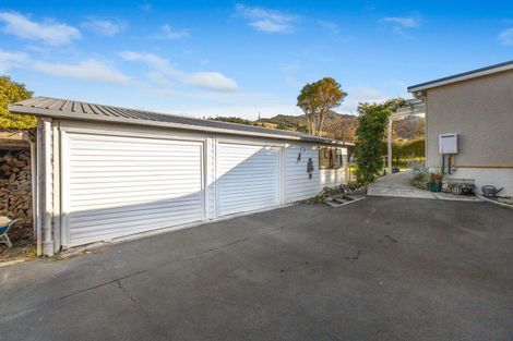 Photo of property in 33 Fairview Terrace, Sawyers Bay, Port Chalmers, 9023