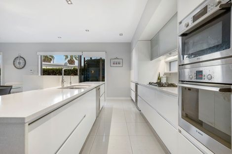 Photo of property in 222 Castlewold Drive, Bethlehem, Tauranga, 3110