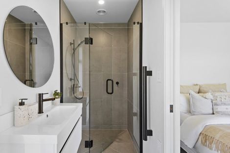 Photo of property in 214 Penruddock Rise, Westmorland, Christchurch, 8025