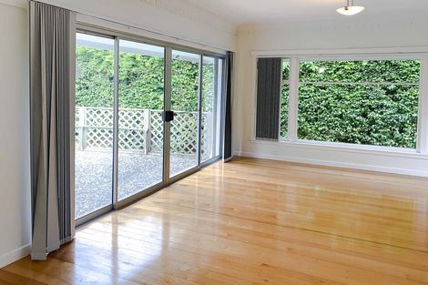 Photo of property in 2/1280 New North Road, Avondale, Auckland, 1026