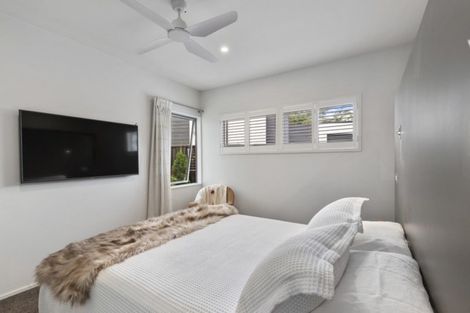 Photo of property in 18 Garreg Road, Fendalton, Christchurch, 8052