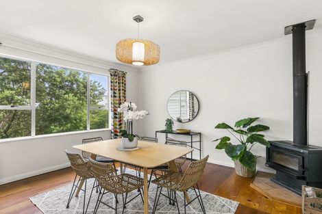 Photo of property in 22 Liffey Crescent, Island Bay, Wellington, 6023