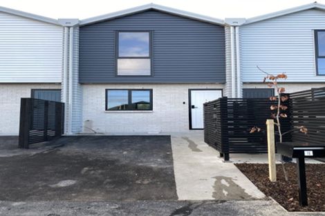 Photo of property in 16 Piripiri Place, Broomfield, Christchurch, 8042