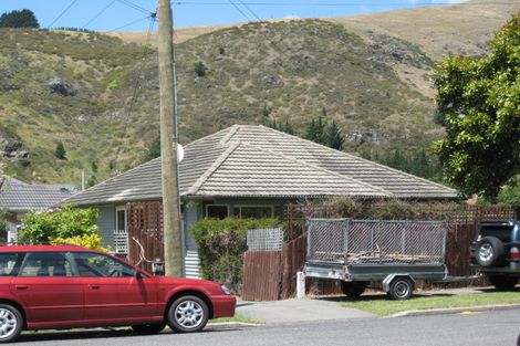 Photo of property in 11 Van Asch Street, Sumner, Christchurch, 8081