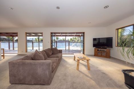 Photo of property in 118 Lachlan Avenue, Hawea Flat, Wanaka, 9382