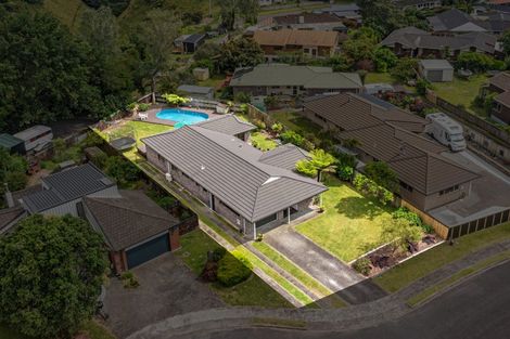 Photo of property in 13 Galway Place, Te Puke, 3119