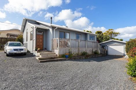 Photo of property in 3 Brigitte View, Snells Beach, 0920