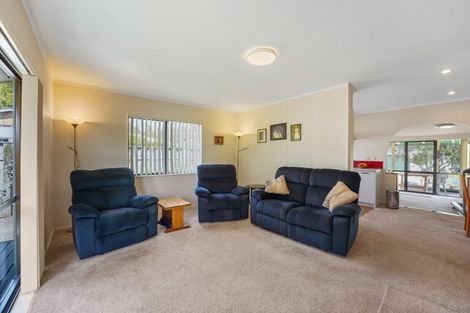 Photo of property in 66 School Road, Te Horo, Otaki, 5582