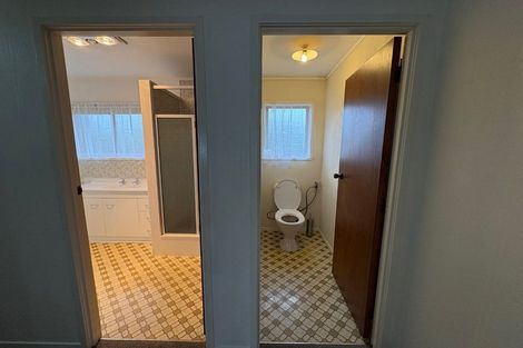 Photo of property in 1/16 Regent Street, Papatoetoe, Auckland, 2025