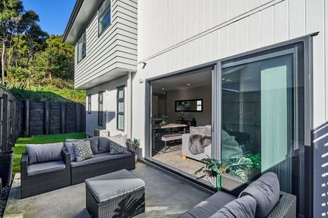 Photo of property in 92 Meremere Street, Wainuiomata, Lower Hutt, 5014