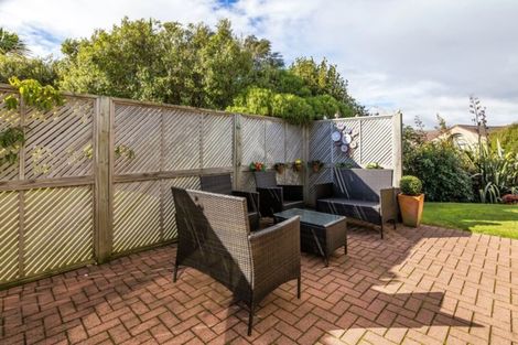 Photo of property in 45 Lakeridge Close, Rangatira Park, Taupo, 3330