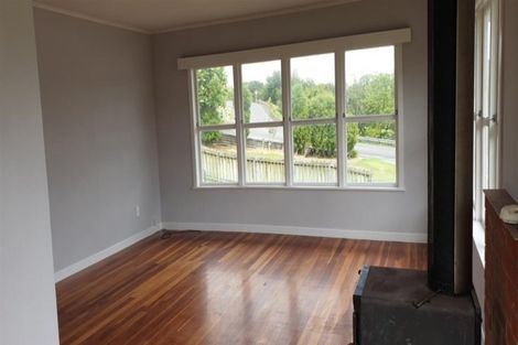 Photo of property in 74 Hurndall Street East, Maungaturoto, 0520